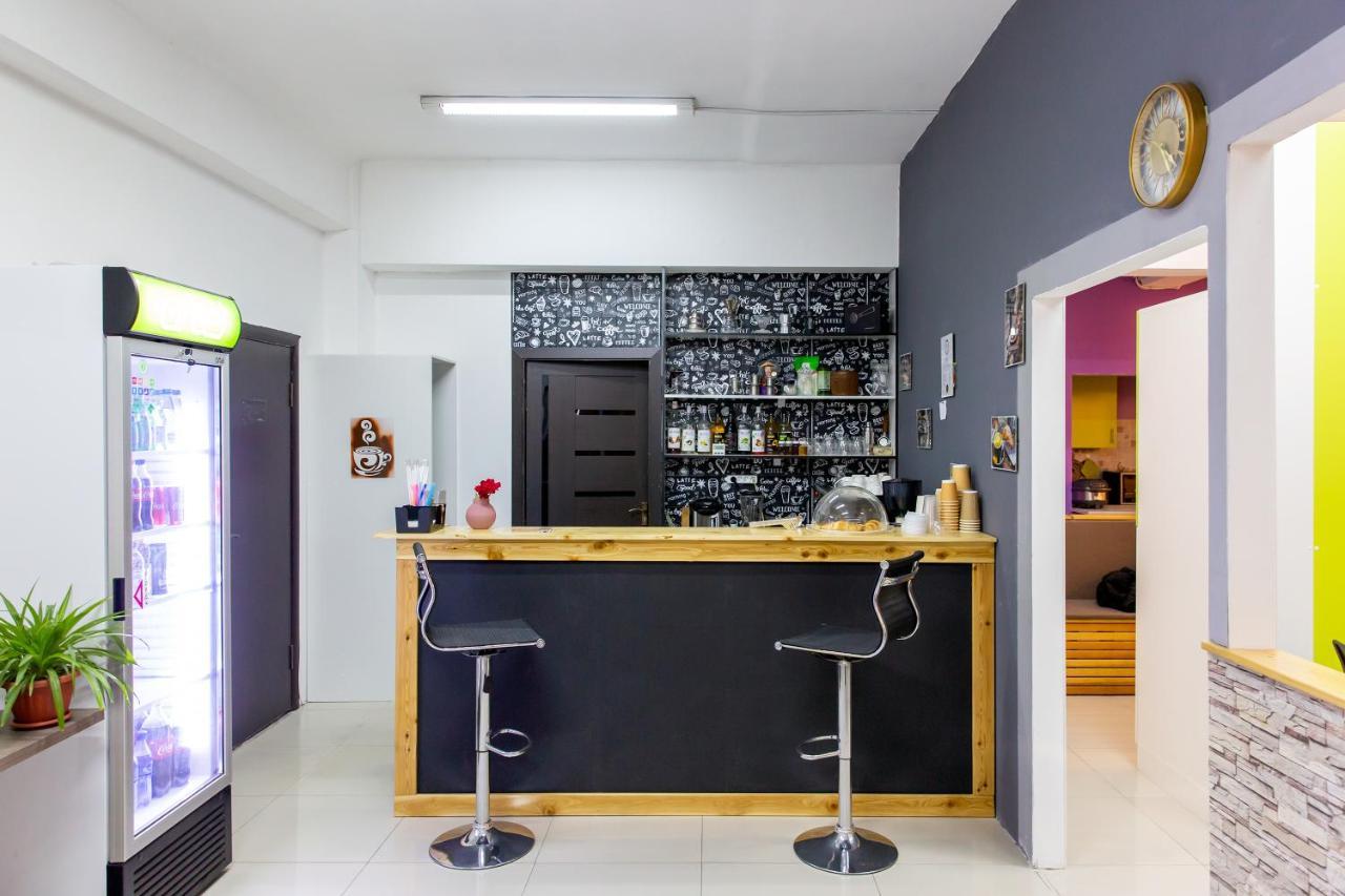 Хостел 689Capsulehotel&Coffee Alma-Ata Buitenkant foto
