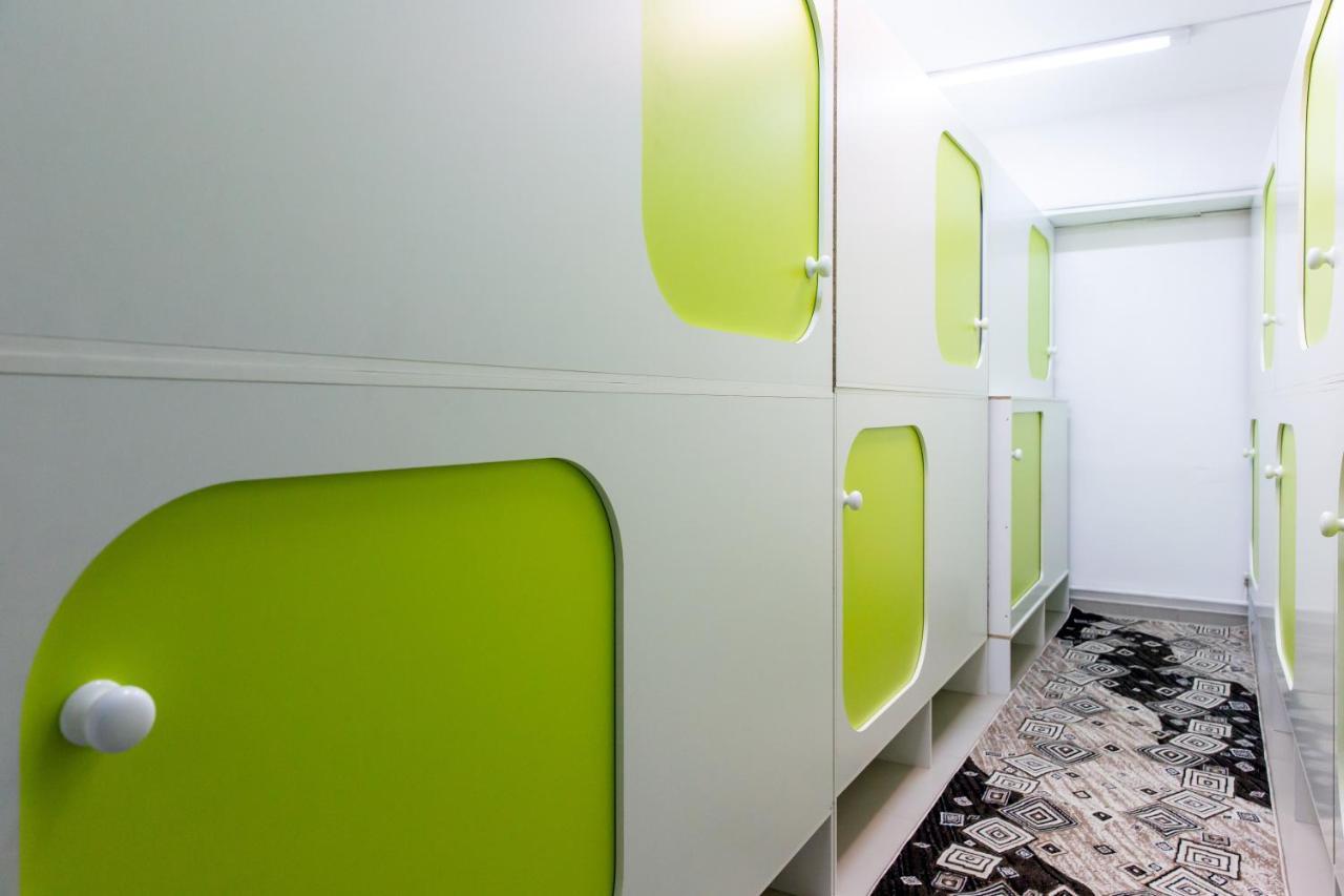 Хостел 689Capsulehotel&Coffee Alma-Ata Buitenkant foto