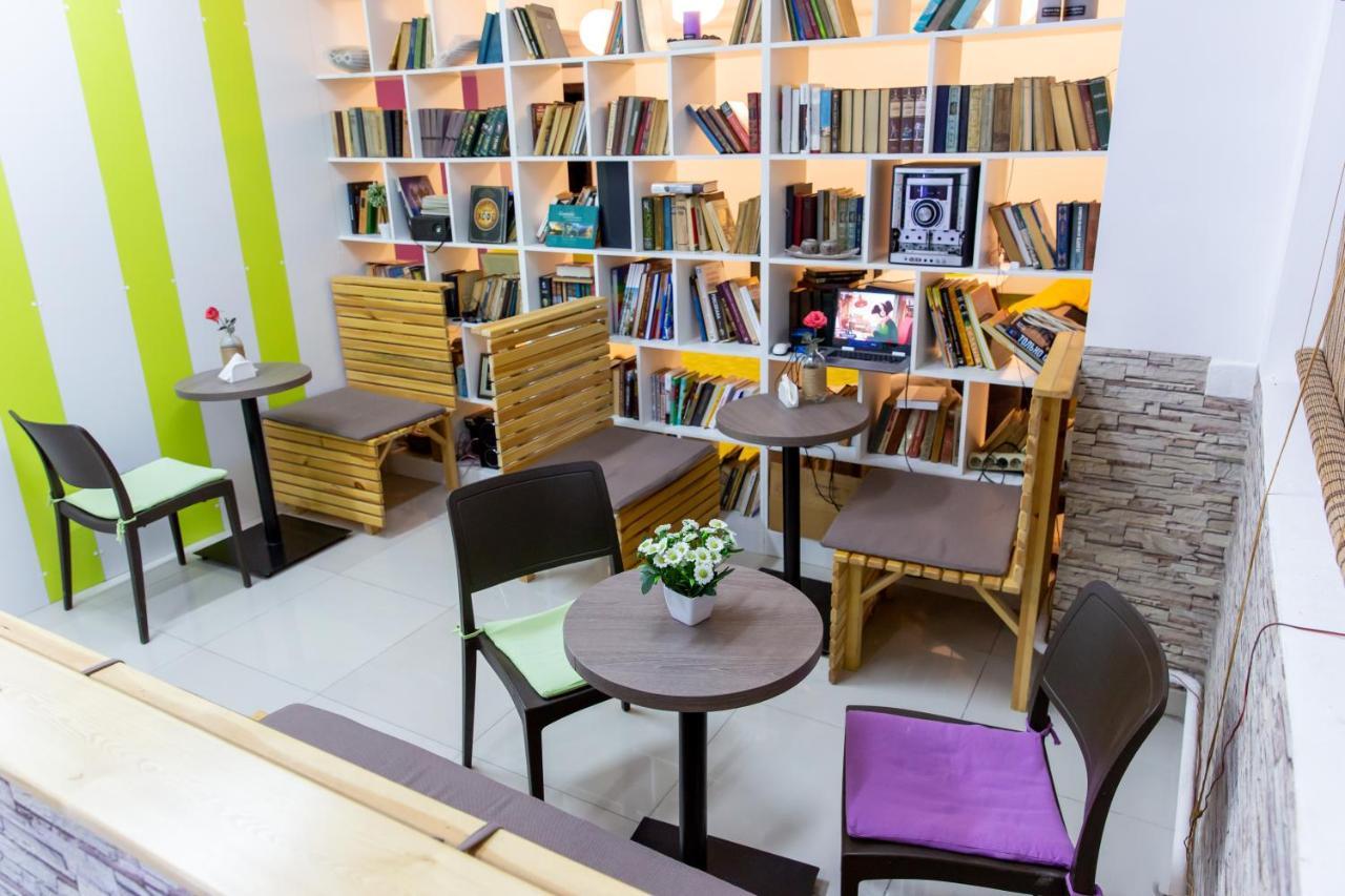 Хостел 689Capsulehotel&Coffee Alma-Ata Buitenkant foto